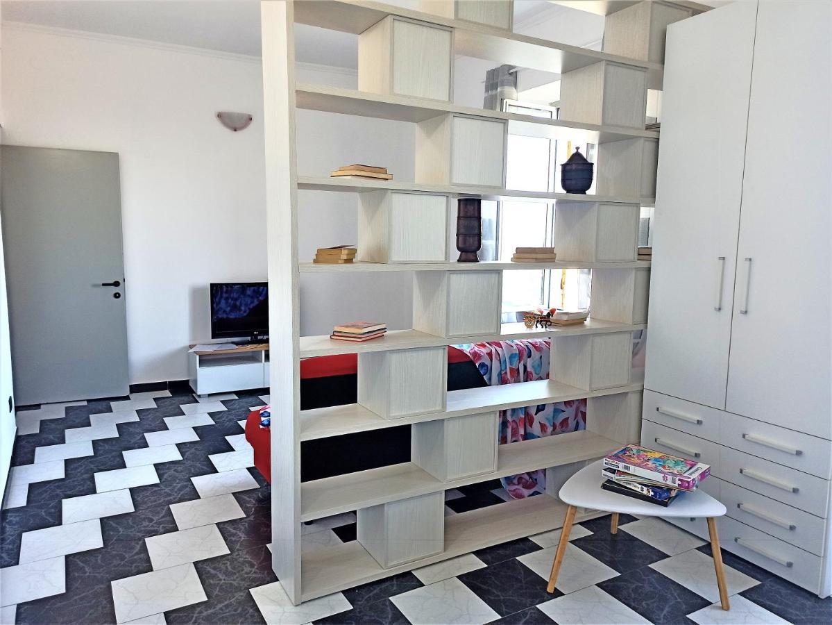 Casa Vacanza Laura Cenova Dış mekan fotoğraf